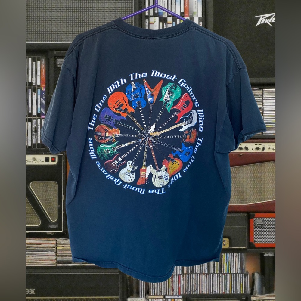 XL Guitar collector Tshirt